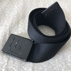 Burton black adjustable belt